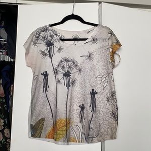 Off white dandelion T-shirt